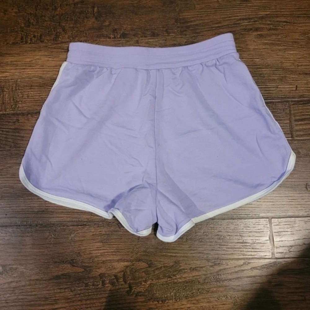No Boundaries Lavender Running Shorts with White Trim - Picture 3 of 4